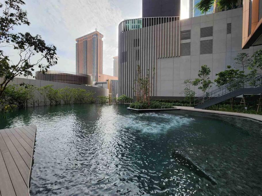 Apartamento Infinity Pool/ Lucentia Bbcc, Near Lalaport, Pnb118, Klcc Kuala Lumpur Exterior foto